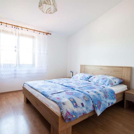 Apartments Dara ウマグ エクステリア 写真