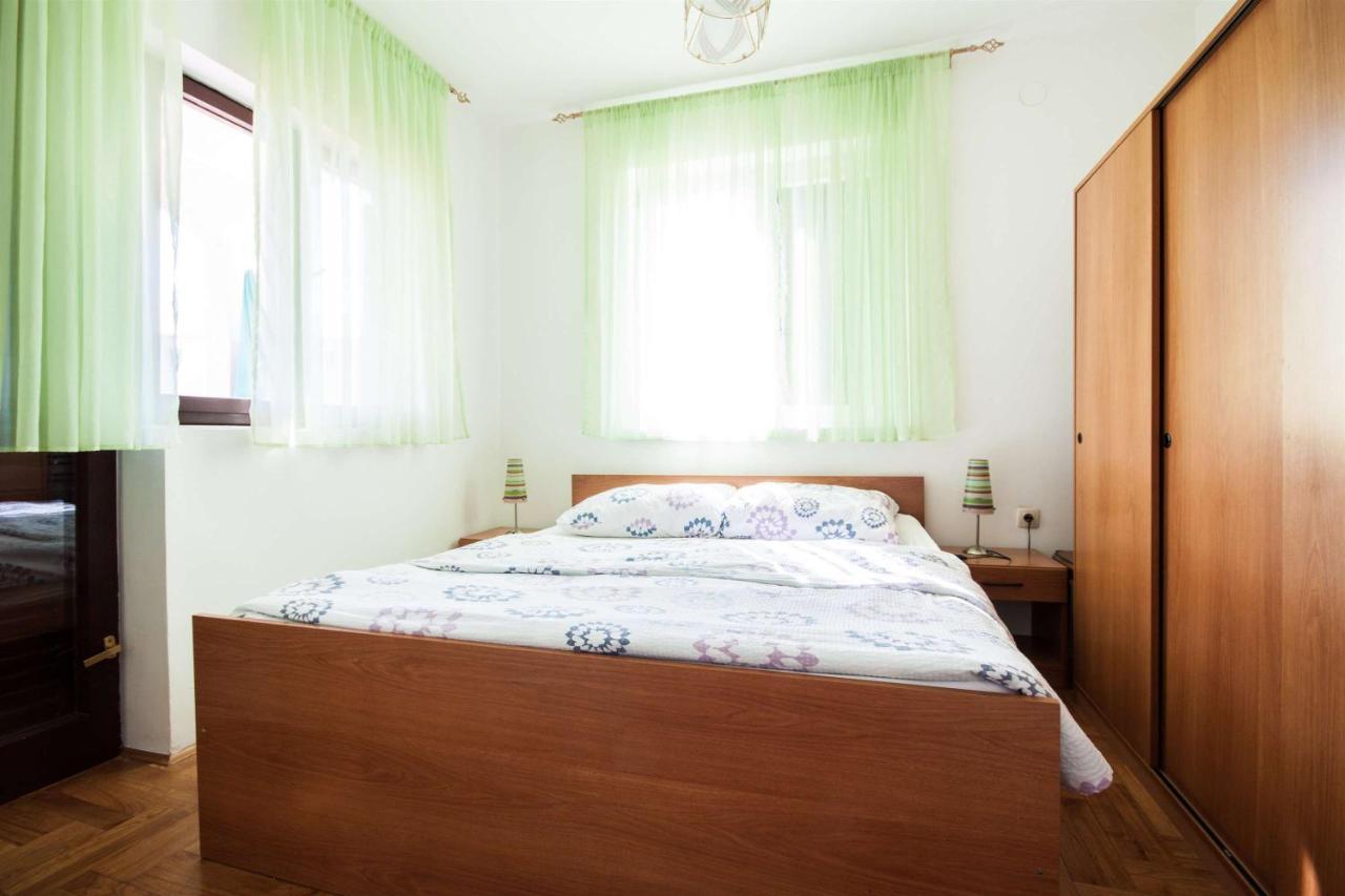 Apartments Dara ウマグ エクステリア 写真